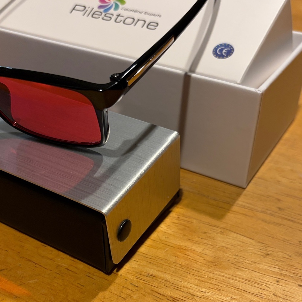 Pilestone colorblind Red Lens Glasses Lens D - Picture 2 of 5